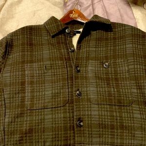 An extra small Vince jacket. Even though it’s an small it’s more like a medium.